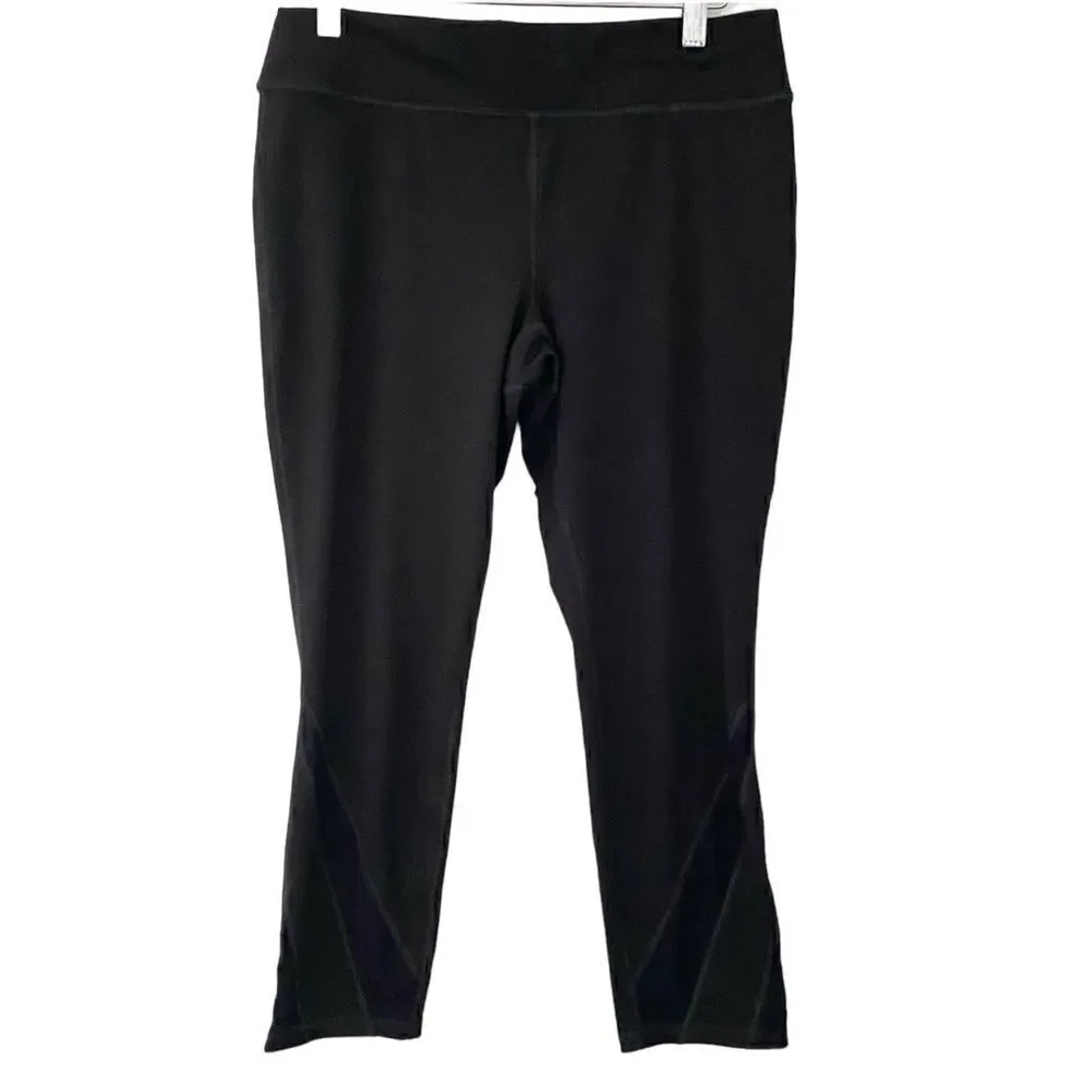 Susan Lucci Black athletic leggings Medium Petite